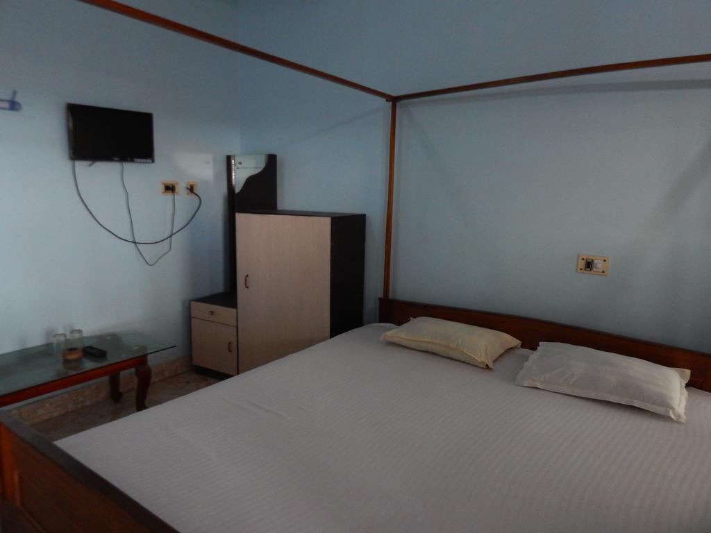 Hotel Mainak, Mandarmani Room photo